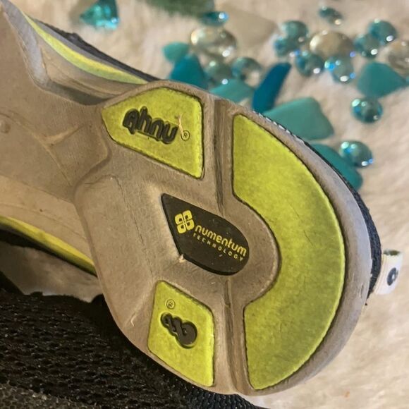 Ahnu shoes 7 (4376) - Picture 9 of 13